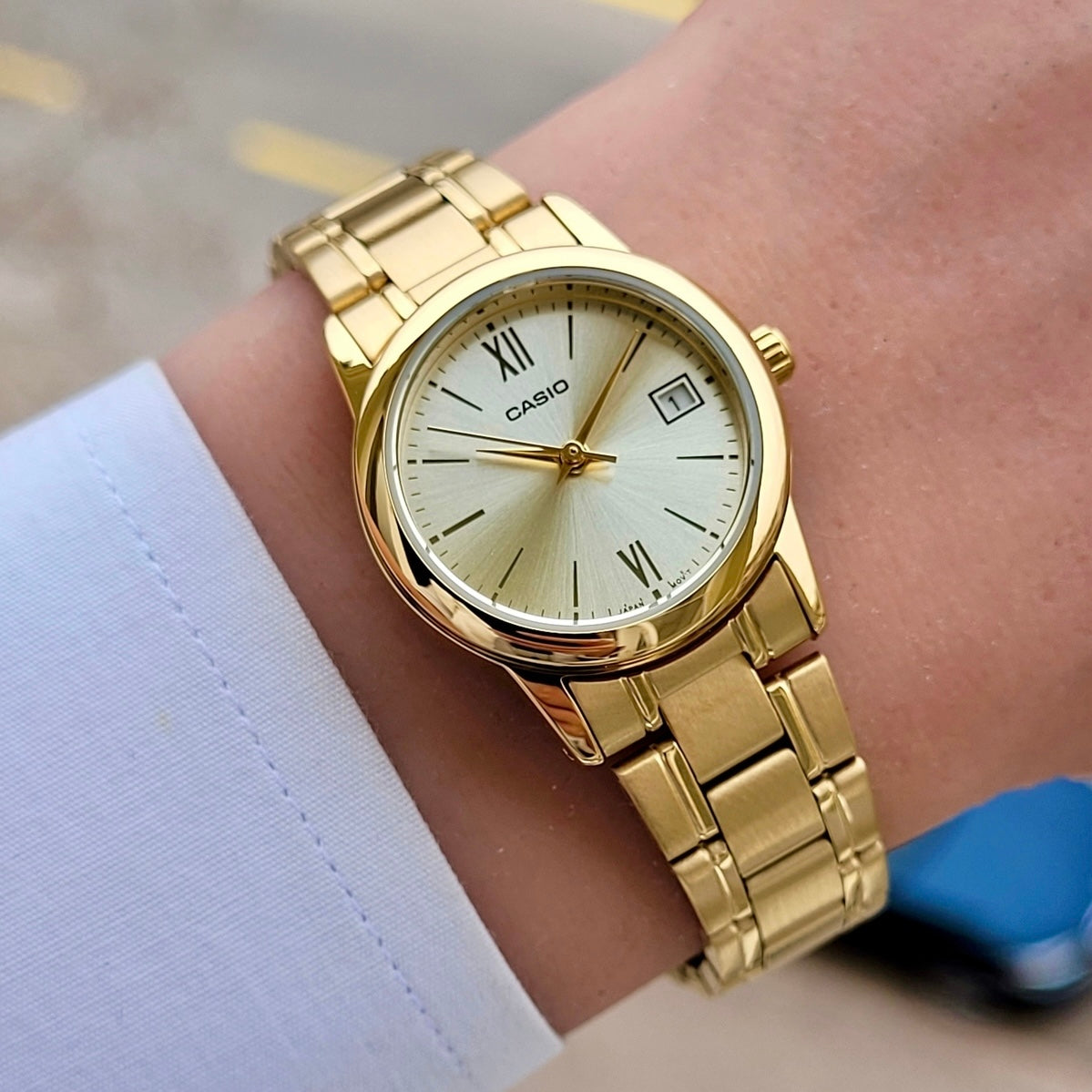 CASIO - LTP-V002G-9B3
