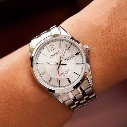 CASIO - MTP-1335D-7AV