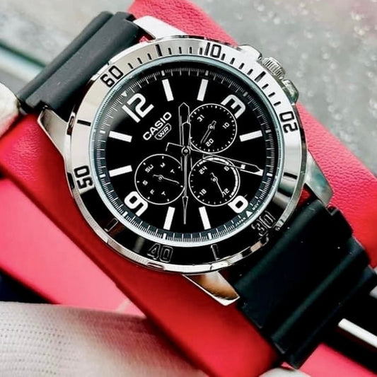 CASIO - MTP-VD300-1BU